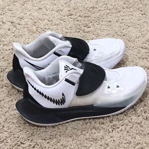 Black and White Nike Kyrie’s Women’s size 6.5